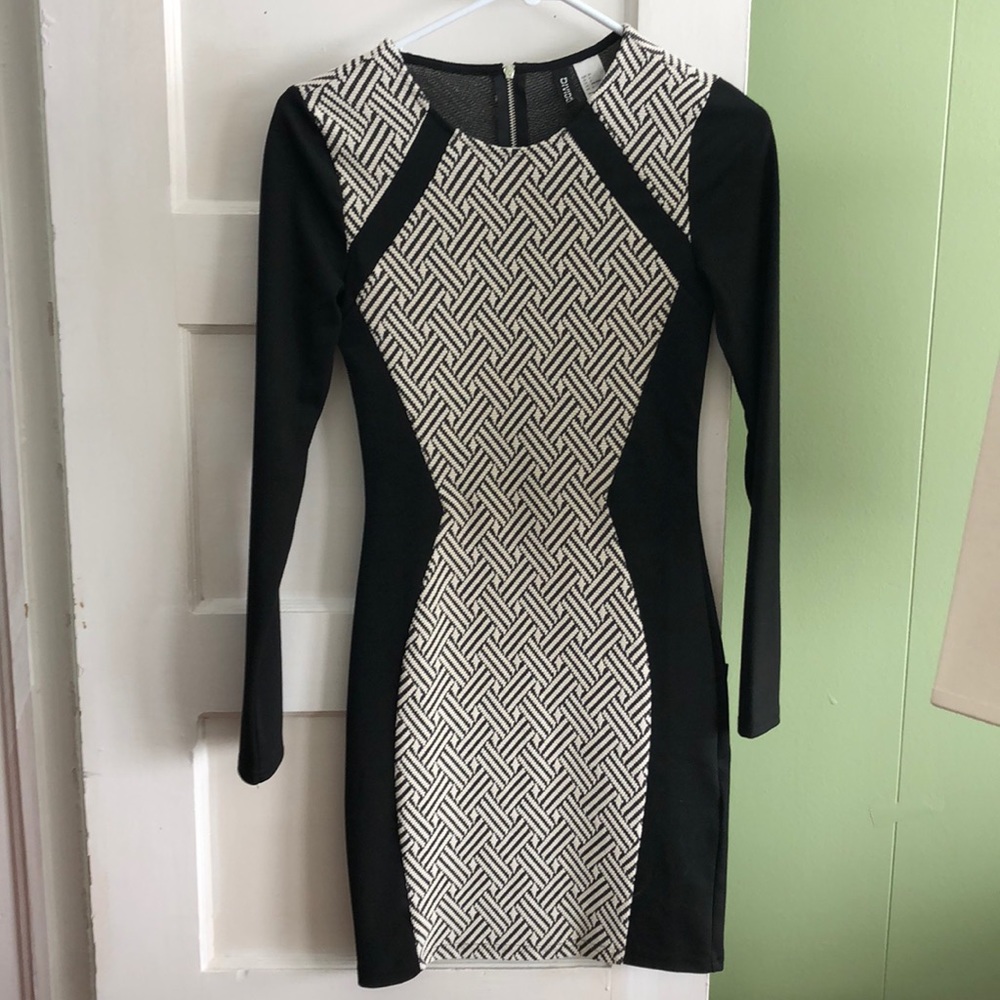 Brand new dress, never worn.